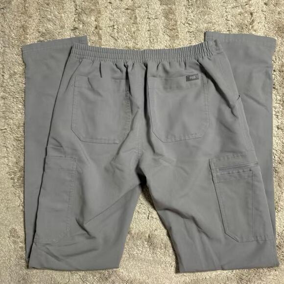 FIGS Scrub Set - Picture 6 of 8